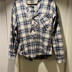 Mountain Hardware Blue and White Plaid Pullover, 1/2 Button-up Shirt